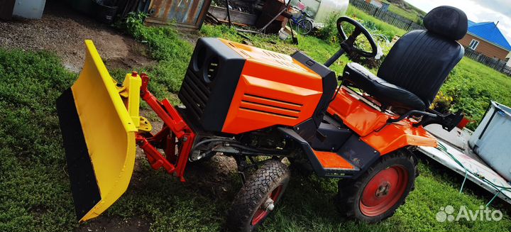 Мини-трактор КУРГАНМАШЗАВОД КМЗ-012, 1995