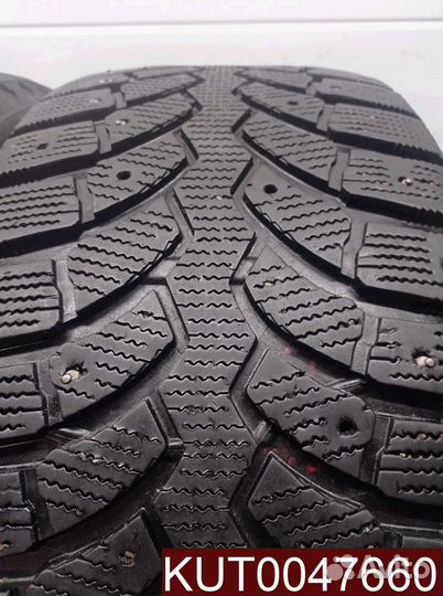 Bridgestone Blizzak Spike-01 255/50 R19 107U