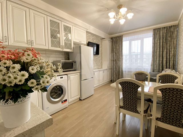 1-к. квартира, 42 м², 5/5 эт.