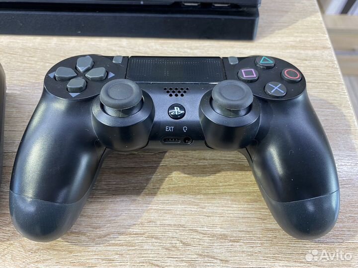 Sony Playstation 4 Pro 1TB