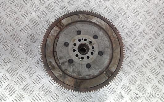 Маховик демпферный дизельный audi A6 C6 (HEA35A401