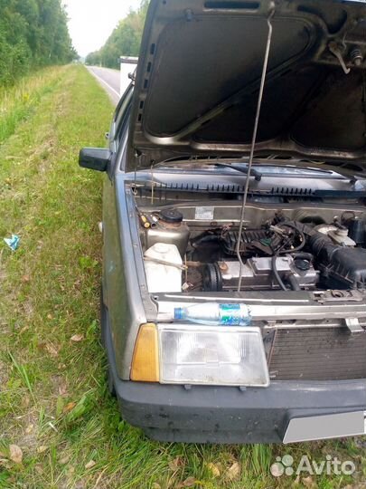 ВАЗ 21099 1.5 МТ, 2001, 100 000 км