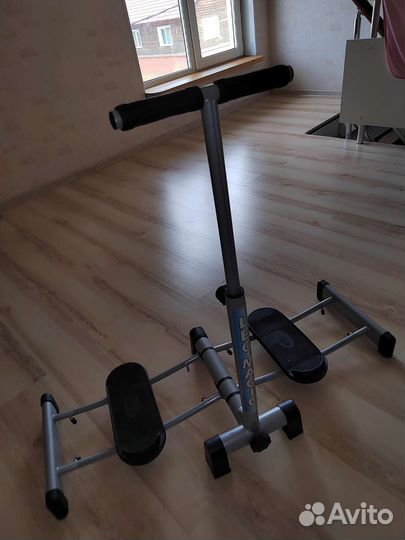 Тренажер для ног и ягодиц