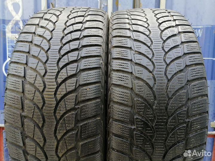 Bridgestone Blizzak LM-32 245/45 R18