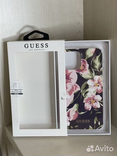 Чехол на iPhone 12 pro max guess