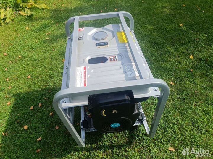 Бензиновый генератор