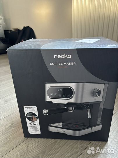 Кофеварка рожковая Reoka rkem-400