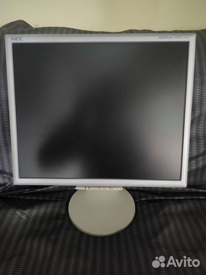 Монитор NEC 17