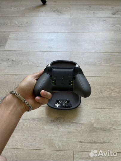 Геймпад Xbox One Elite contoller