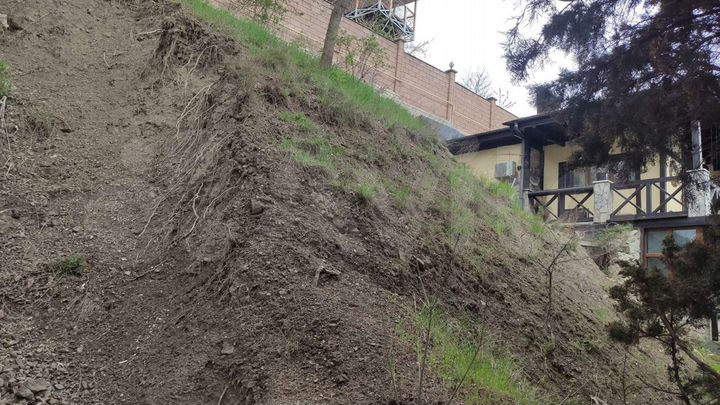 Участок 2 сот. (ИЖС)