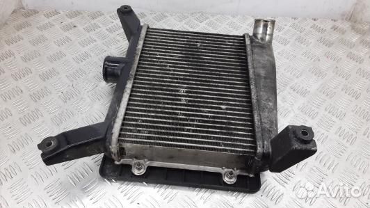 Радиатор интеркуллера toyota RAV 4 ZCA2 (10V35KC01