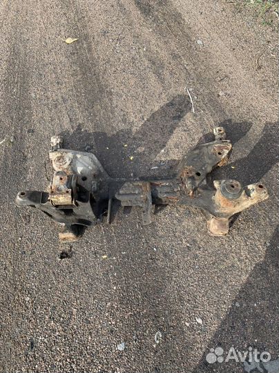 Подрамник volkswagen passat b3