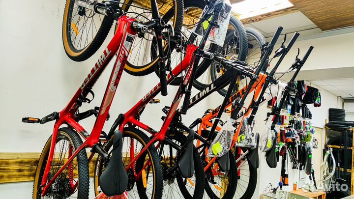 Горные велосипеды Twitter на карбоновой раме