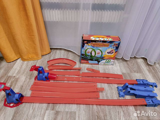 Гоночный трек