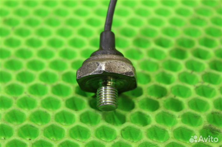 Датчик детонации Mitsubishi Pajero Io H77W 4G93