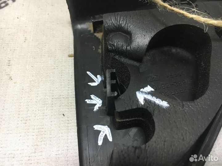 Уголок двери передней правой Хендай Соната