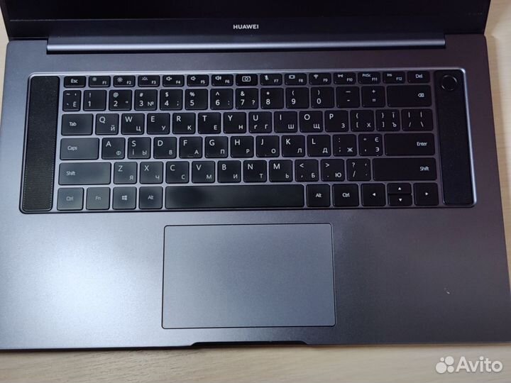 Huawei matebook d16, 16/512, Ryzen 4600h