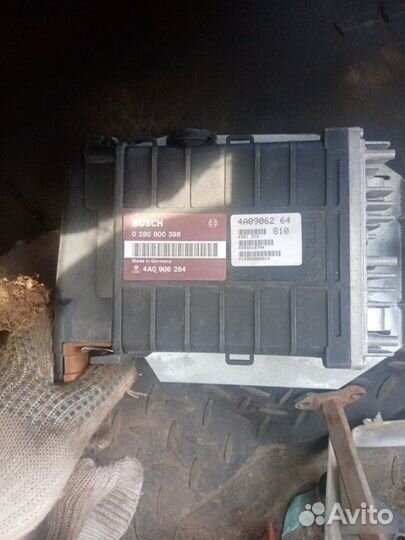 Эбу Audi 80 B3 NG