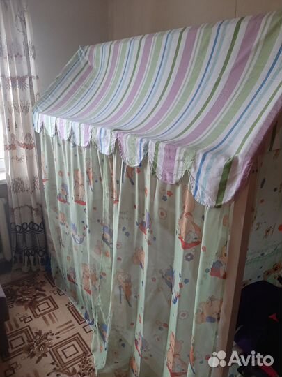 Детская кровать домик с матрасом
