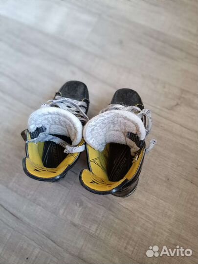 Коньки bauer supreme s180, р.35,5 (36.5ur)