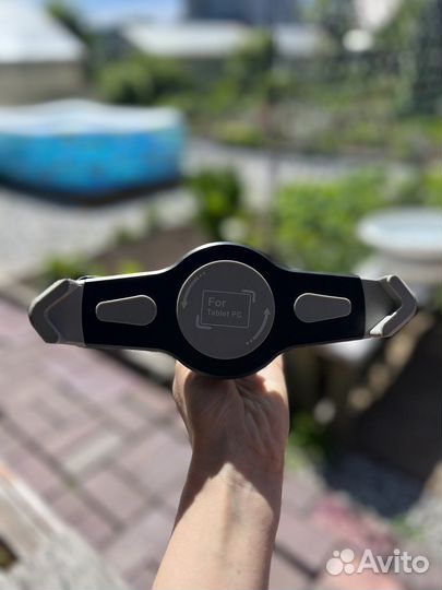 Крепление для планшета в авто