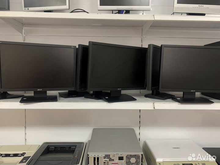 Надежные широкоформатные мониторы 19