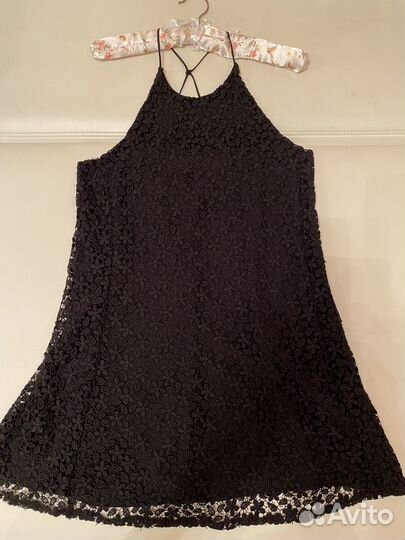 Новое кружевное коктейльное платье zara basic -L