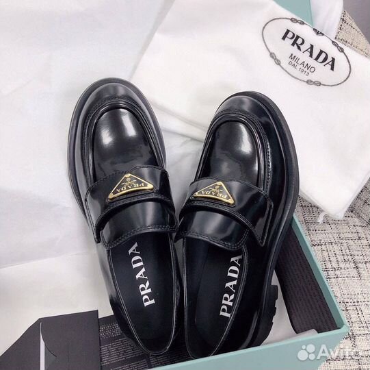 Лоферы prada