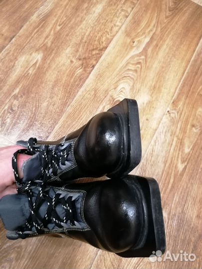 Лыжные ботинки 32, 34 размер