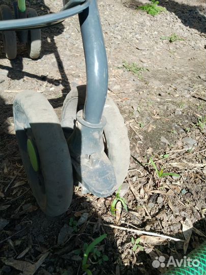 Коляска трость