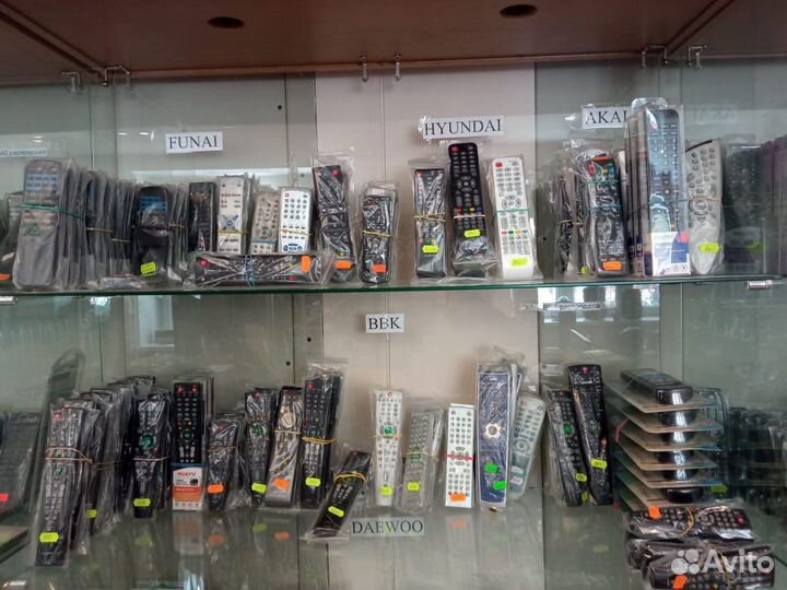 Пульт для телевизора на любую марку