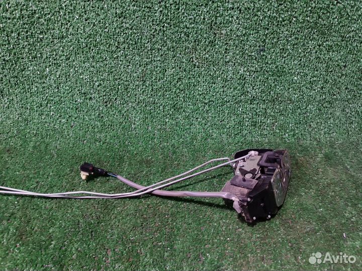 Замок двери задней правой Kia Spectra I рестайлинг