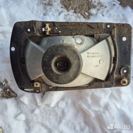 Правая фара фольксваген джетта2