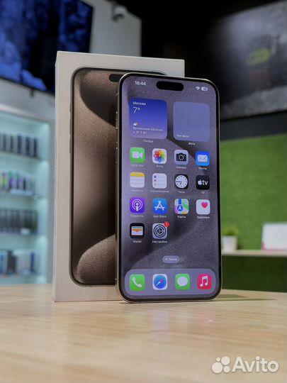 iPhone 15 Pro Max, 256 ГБ