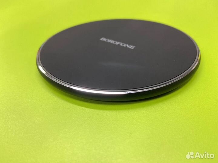 Беспроводное зарядное устройство Borofone