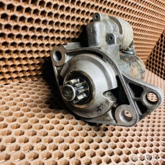 Стартер Skoda Octavia A4 2010