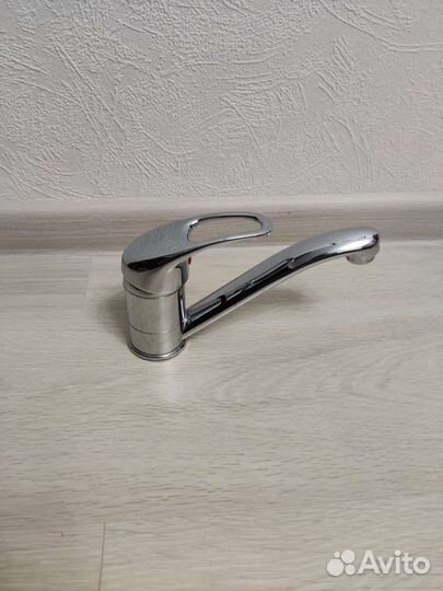 Смеситель для раковины