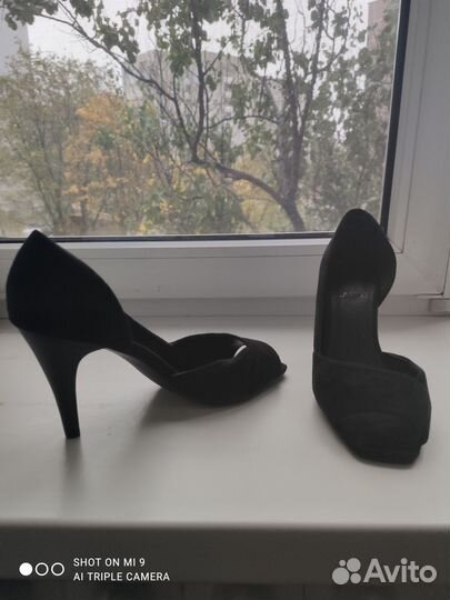 Продаю туфли