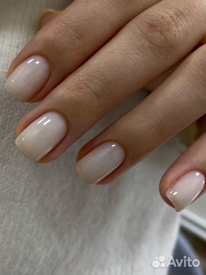 Маникюр, педикюр, наращивание ногтей