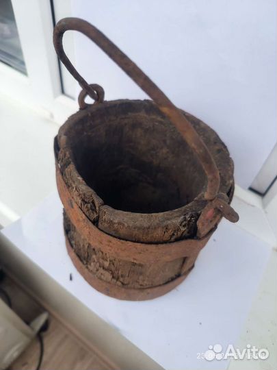 Старинное ведёрко