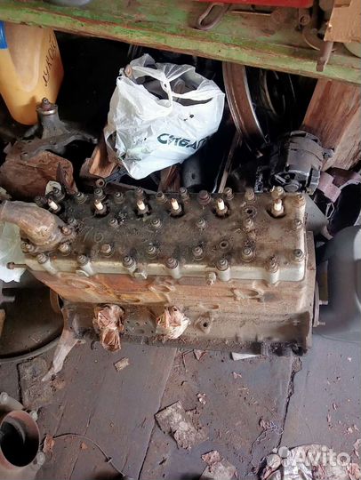 Двигатель от газ 52