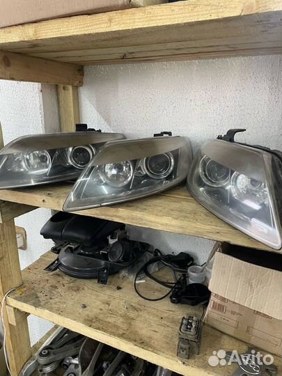 Фара левая Audi Q7 4L 2007