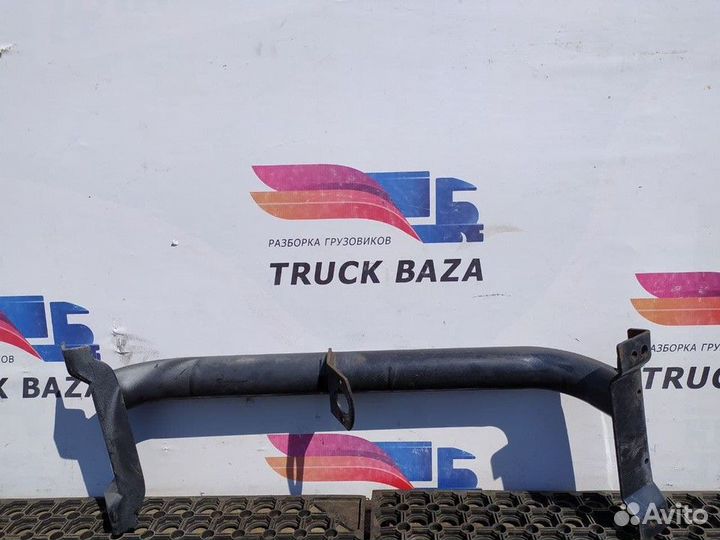 81615405077 Кронштейн корпуса подножек