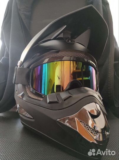Кроссовый шлем (новый)