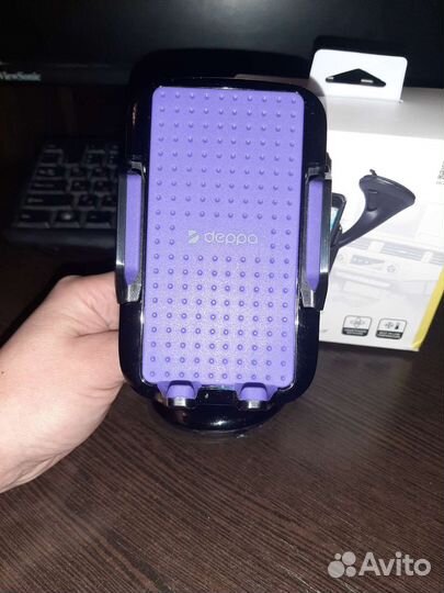 Держатель для телефона в машину