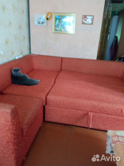 Угловой диван бу