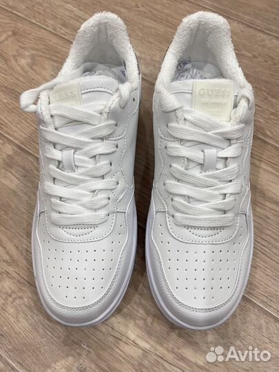 Белые Кеды Кроссовки женские оригинальные guess 41