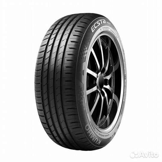 Kumho Ecsta HS51 215/55 R17