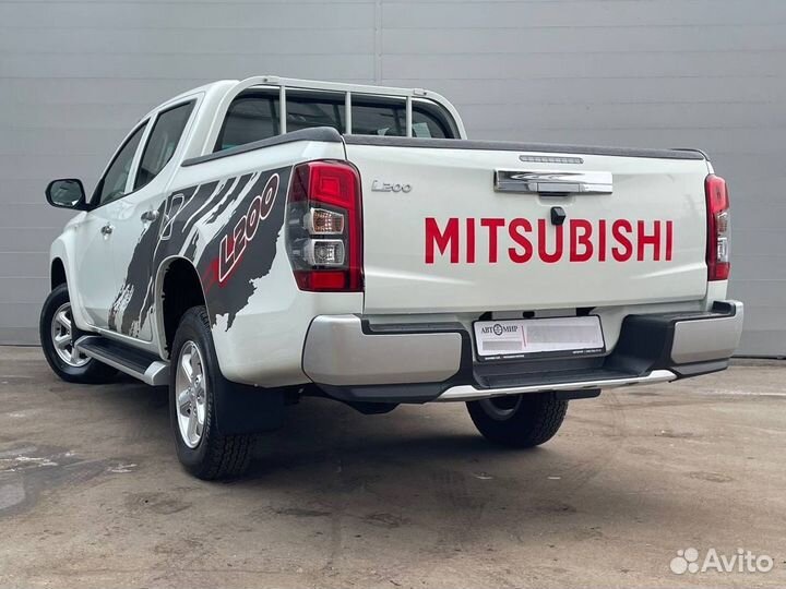 Mitsubishi L200 2.4 МТ, 2021
