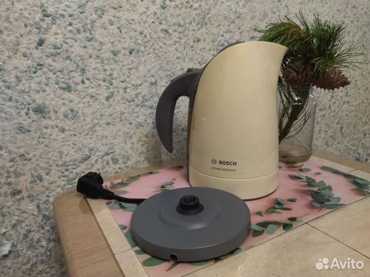 Чайник электрический на запчасти